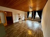 Foto - Wohnung 104 qm; 3,5 Zimmer - 715,00&nbsp;EUR Kaltmiete, ca.&nbsp; 104,00&nbsp;m&sup2;