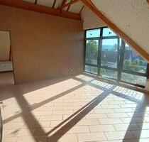 Dachgeschoss Wohnung mit Blick auf die Stadt - Suhl