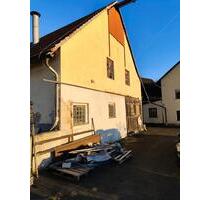 Scheune mit Grundstück zu Verkaufen - Egloffstein Scheune mit Grundstück zu Verkaufen - Egloffstein