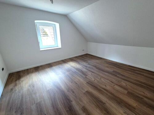 Foto - Frisch saniertes Einfamilienhaus mit Garten