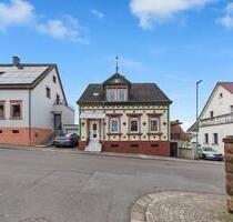 Haus 160m2 mit großem Garten - 1.600,00&nbsp;EUR Kaltmiete, ca.&nbsp; 160,00&nbsp;m&sup2; in Bexbach (PLZ: 66450)