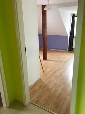 Foto - 3-Zimmer Whg. Dachgeschoss - 600,00 EUR Kaltmiete,