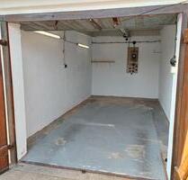 Vermiete geräumige Garage in Staßfurt, Friedrich-Engels-Ring inkl. Strom