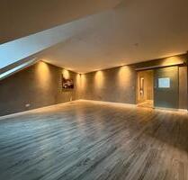 Schicke 3,5 Zimmer-Wohnung an der Eselshöhe - Schweinfurt Haardt