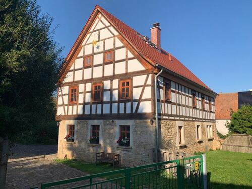 Foto - Fachwerkhaus auf Dreiseitenhof - 1.670,00&nbsp;EUR Kaltmiete, ca.&nbsp; 176,00&nbsp;m&sup2;