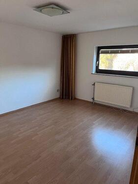 Foto - Etagenwohnung in Waigolshausen zur Miete