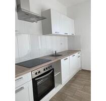 3 Zimmer, Küche, Bad, Einbauküche, Garage-komplett renoviert - Osnabrück Eversburg