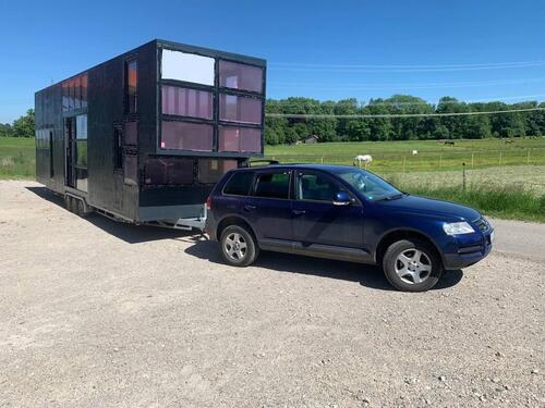 Foto - Tiny House für Bastler zum Fertigstellen auf Anhänger