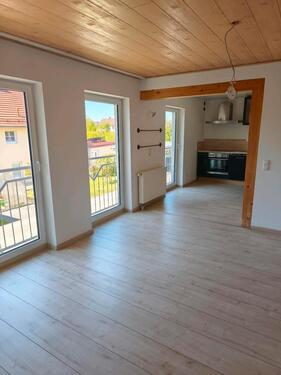 Foto - 3 Zimmerwohnung 70qm Aiterhofen Kaltmiete 640€