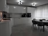 Foto - Neuwertige 3,5 Zimmer Maisonettenwohnung mit Einbauküche + Garage
