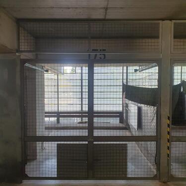 Foto - Garagenstellplatz zu vermieten - 75,00 EUR Miete,