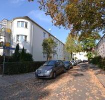 Frisch renoviert mit Balkon und Tageslichtbad - Magdeburg Nordwest