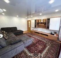 Möblierte 4-Zimmer-Wohnung mit Küche & Balkon in Röthenbach - Röthenbach an der Pegnitz