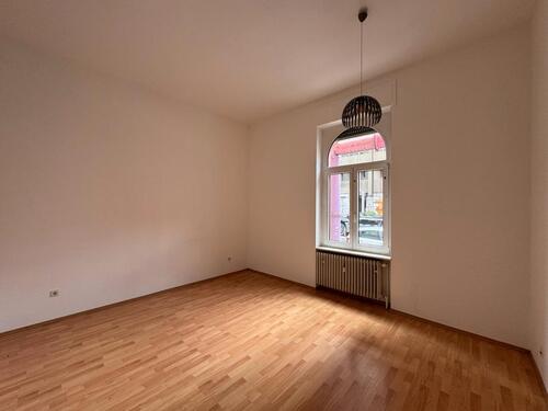 Foto - 2 Zimmer Erdgeschoßwohnung zur Miete in Frankfurt am Main