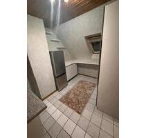 Dachgeschosswohnung - 800,00&nbsp;EUR Kaltmiete, ca.&nbsp; 55,00&nbsp;m&sup2; in Heilbronn (PLZ: 74076) Kernstadt