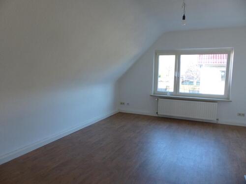 Foto - 3 Zimmer Dachgeschoßwohnung zur Miete in Barmstedt