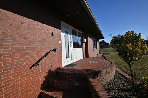 Foto - Erdgeschosswohnung - 760,00 EUR Kaltmiete, ca.  90,00 m²