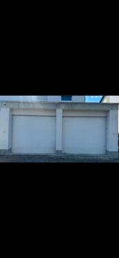 Foto - Doppelgarage - 250,00&nbsp;EUR Miete,