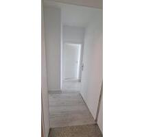 Große 4 Zimmer Wohnung mit 2 Bädern - Magdeburg Beyendorf-Sohlen