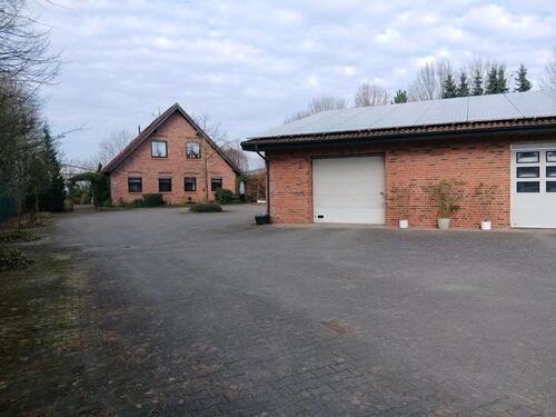 Foto - HAUS mit HALLE - 725.000,00&nbsp;EUR Kaufpreis, ca.&nbsp; 200,00&nbsp;m&sup2;