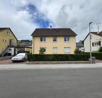 Top-Rendite in Möckmühl:Vermietetes Haus mit drei Einheiten