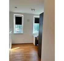 1‑Zimmer Wohnung möbliert in 60528 Frankfurt, Strom inkl. - Frankfurt am Main Niederrad
