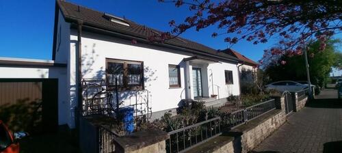 Foto - Sehr großes, gepflegtes Einfamilienhaus in toller Lage