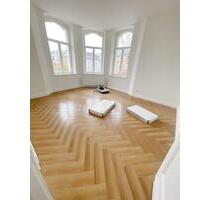 Modernisierte Altbauwohnung (2,5 Zimmer) in attraktiver Lage von Hörde - Dortmund