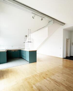 Foto - Gepflegte 2-Zimmer-Dachgeschosswohnung in Hanau-Steinheim