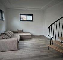 Schöne Einliegerwohnung - 1.050,00&nbsp;EUR Kaltmiete, ca.&nbsp; 74,00&nbsp;m&sup2; in Hasselroth (PLZ: 63594)