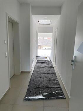 Foto - 3 Zimmer Dachgeschoßwohnung zur Miete in Heuchelheim a. d. Lahn
