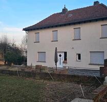 Haus zur Vermieten - 1.000,00&nbsp;EUR Kaltmiete, ca.&nbsp; 135,00&nbsp;m&sup2; in Schwalmstadt (PLZ: 34613)