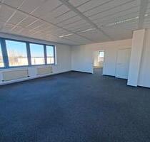 Frisch renoviertes Büro im Grünen, ab sofort 247 nutzbar - Mainz Ebersheim