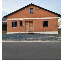 Bungalow geschlossener Rohbau - 346.000,00&nbsp;EUR Kaufpreis, ca.&nbsp; 145,00&nbsp;m&sup2; in Neustadt an der Waldnaab (PLZ: 92660)