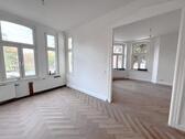 Foto - Exklusive 5-Zimmer-Wohnung mit Balkon – frisch renoviert am Marktplatz in Hörde