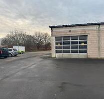 Flexible 300 m² Lagerhalle in Hückelhoven – Großes Tor, hohe Decken, sofort frei