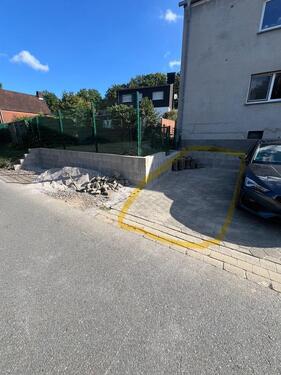 Foto - Stellplatz für ein PKW oder Motorrad