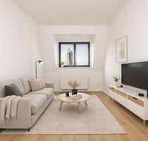 Exklusiv! Wohnen im Zentrum Ost: Stilvolle 2-Zimmer-Wohnung mit Wannenbad & Einbauküche - Leipzig Mitte