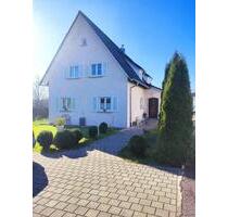 Haus mit großem Grundstück z.B. für Pferdehaltung und Bauplatz - Winterlingen