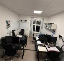 Schönes, ruhiges 17 m² Büro in Moabit zu vermieten. Wiclefstraße - Berlin Mitte