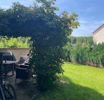 Gemütliche 1-Zi.-Whg. im Grünen, EBK, Garten, neues Bad, Uni Nähe - Hildesheim Itzum-Marienburg Gemütliche 1-Zi.-Whg. im Grünen, EBK, Garten, neues Bad, Uni Nähe - Hildesheim Itzum-Marienburg