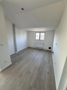 Foto - 2 Zimmer Dachgeschoßwohnung zur Miete in Burgdorf