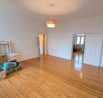 Helle 3-Zimmer-Wohnung - 1.180,00 EUR Kaltmiete, ca.  88,00 m² in Schwerin (PLZ: 19055) Altstadt