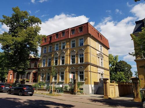 Foto - große 2-Zimmer-Wohnung im 2.OG mit Wintergarten