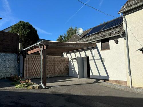 Foto - Einfamilienhaus in Ettringen zum Kaufen