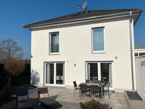 Foto - 5 Zimmer Einfamilienhaus in Weingarten (Baden)