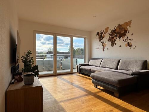 Foto - 4-Zimmer-Wohnung im 1. OG mit Balkon, EBK, Anschluss für Wallbox