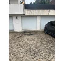 Garage + Stellplatz in Emmendingen (Rothhalde) – elektrisches Tor - Freiburg im Breisgau Oberau