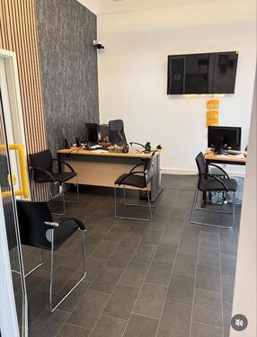 Foto - Ladenlokal ab sofort - 540,00&nbsp;EUR Kaltmiete, ca.&nbsp; 60,00&nbsp;m&sup2;