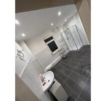 MassivhausEinfamilienhaus mit Nebengebäude in NOMOT Hollenstedt - Northeim